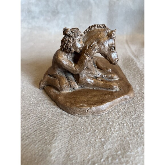 VTG Handmade Resin Girl & Her Horse Sculpture Decor Signed & Dated 1994 - Picture 7 of 11